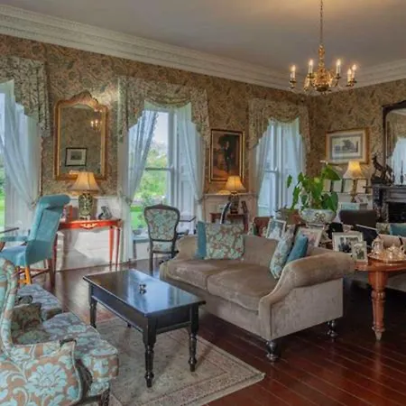 מלון Ballyseede Castle טראלי