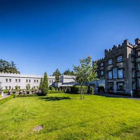 Ballyseede Castle מלון 4*