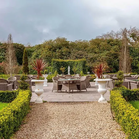 Ballyseede Castle Hotel 4*