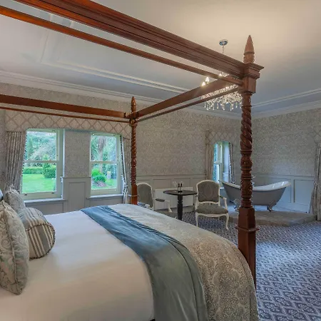 Ballyseede Castle טראלי