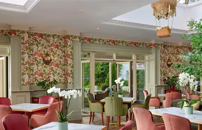 伯里赛利的城堡酒店 酒店 特拉利