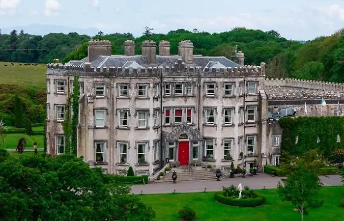 Ballyseede Castle Trá Lí