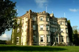 Ballyseede Castle Trá Lí